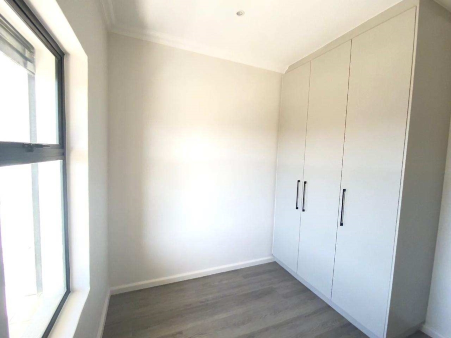 2 Bedroom Property for Sale in Table View Western Cape